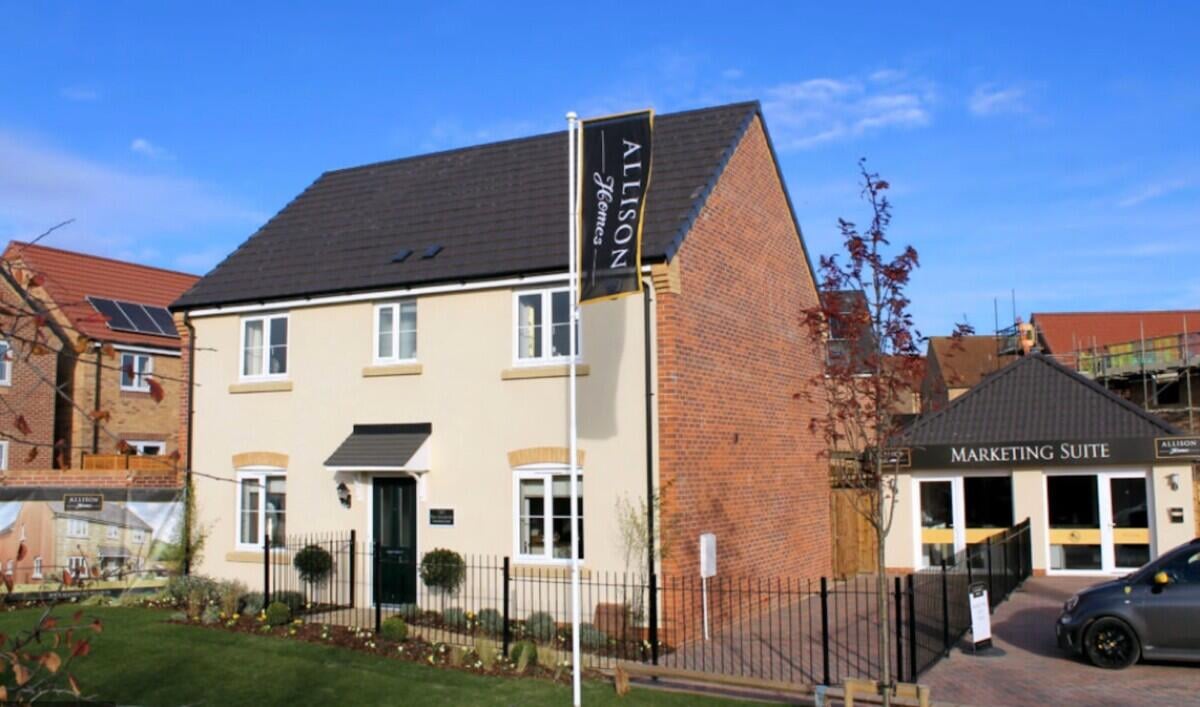 Oakley Rise