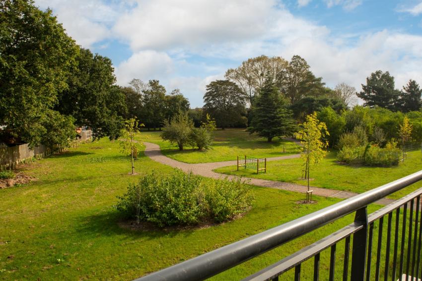 Huntercombe Walk