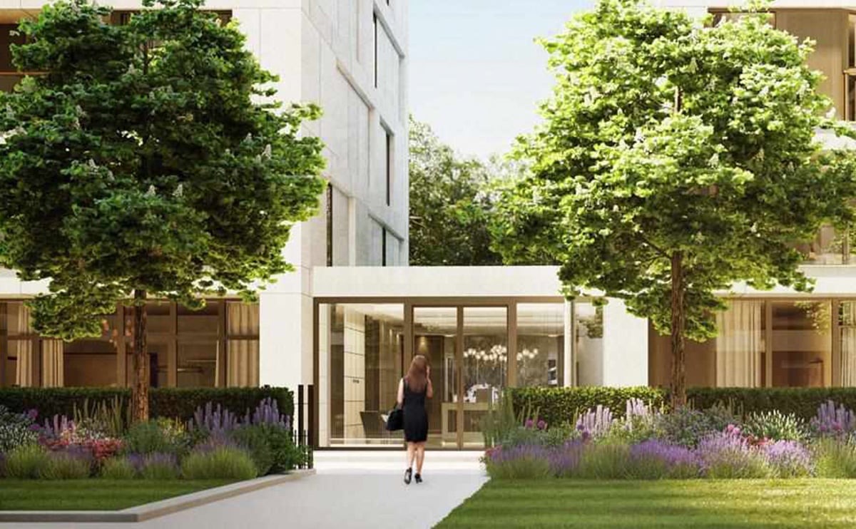 Royal Warwick Square