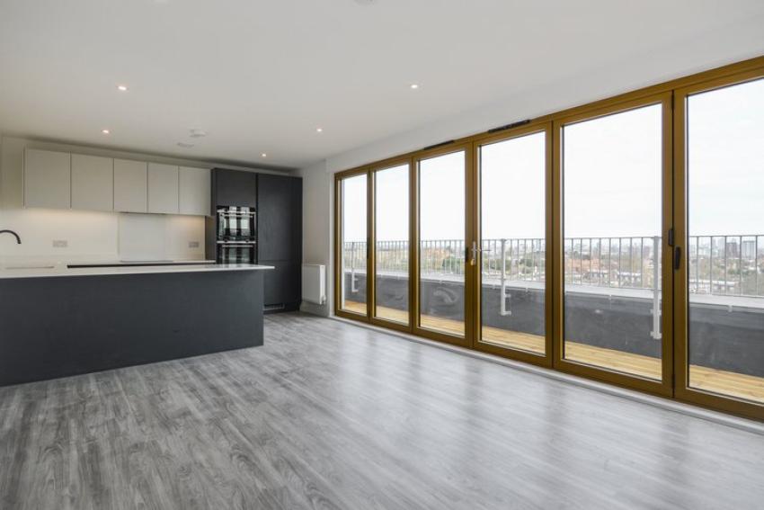 Oak Leaf Apartments