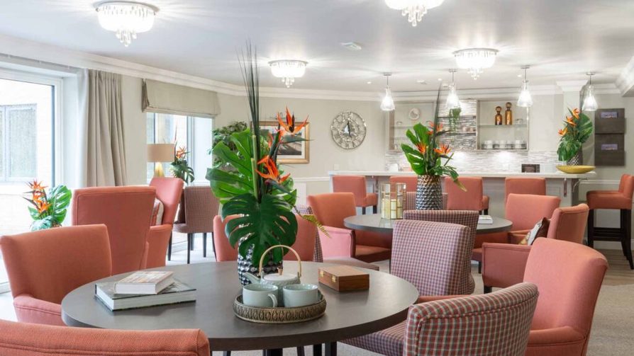 Riverain Lodge