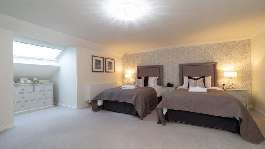 Rothesay Lodge