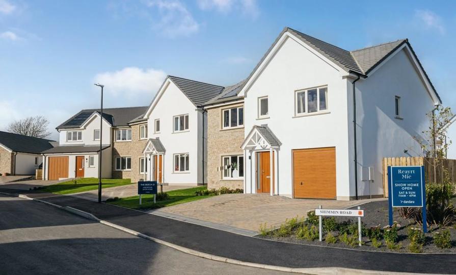 Parkfield At Reayrt Mie