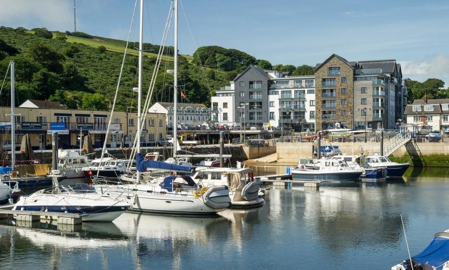 The Waterside At Quay West