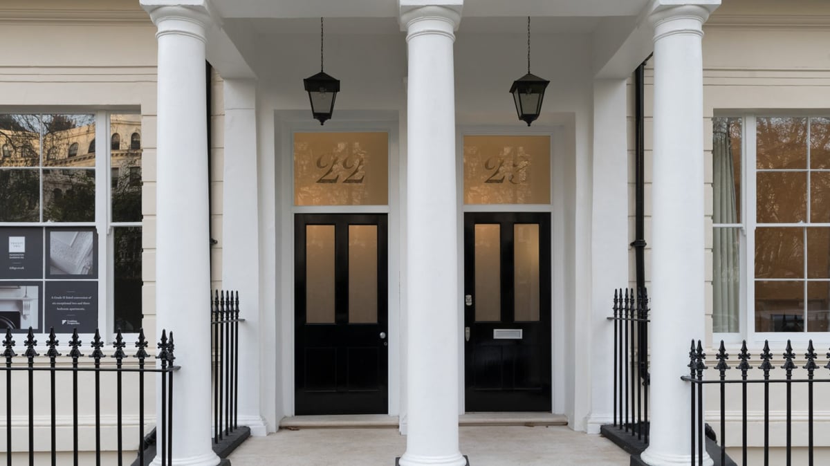 22 Kensington Gardens Square