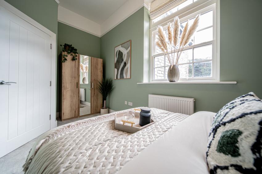 Holywell Manor