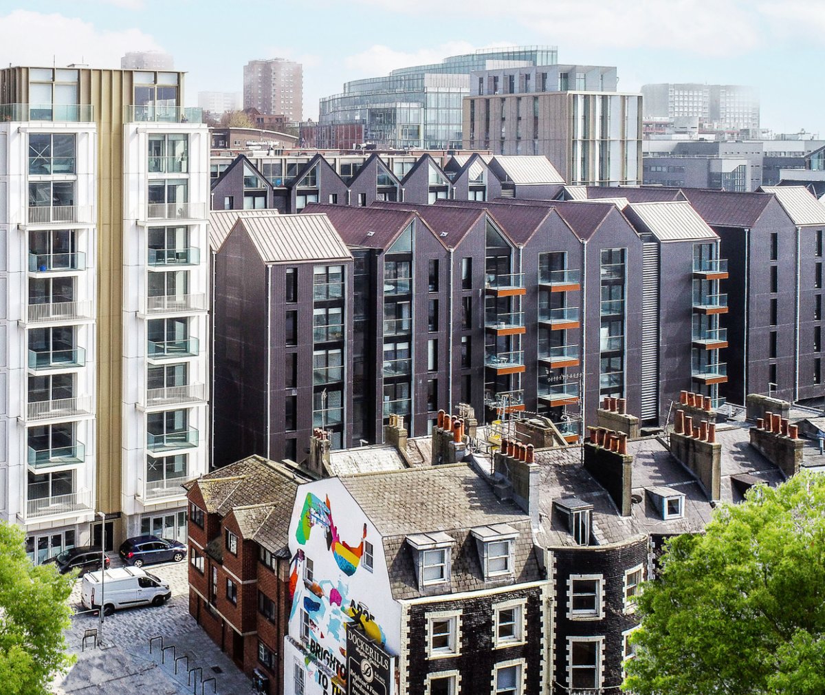 Courtyard Apartments at Circus St