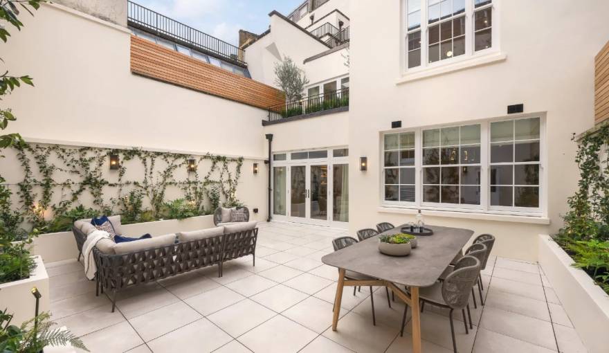 Wilton Crescent