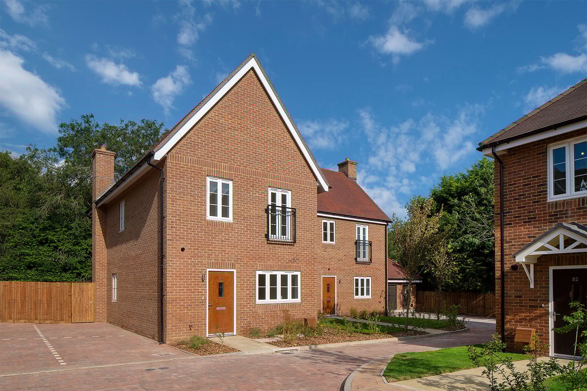 London Square Tadworth Gardens