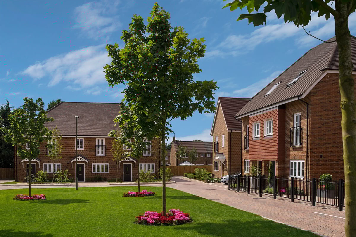 London Square Tadworth Gardens