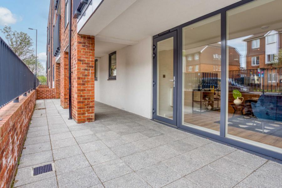 L&Q St Augustin Court