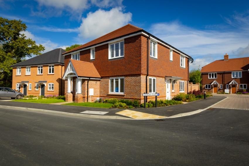 SO Resi Cranleigh