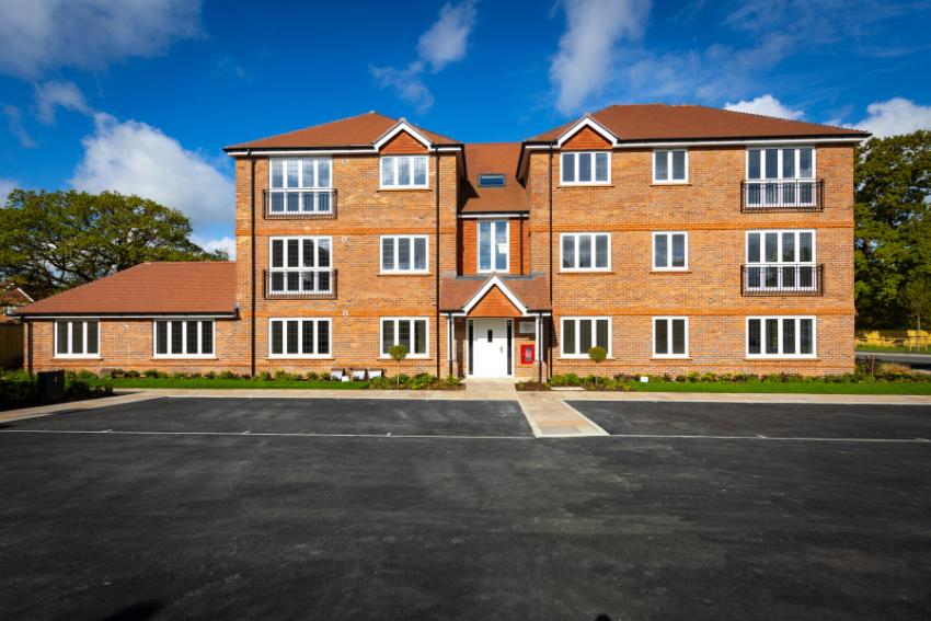 SO Resi Cranleigh