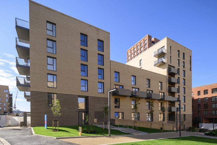 SO Resi Hendon Waterside