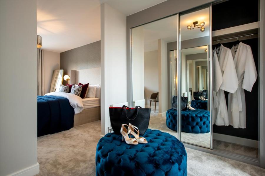Barnfield Place