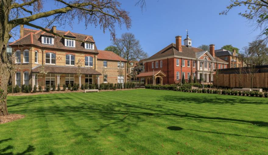 Woodside Square