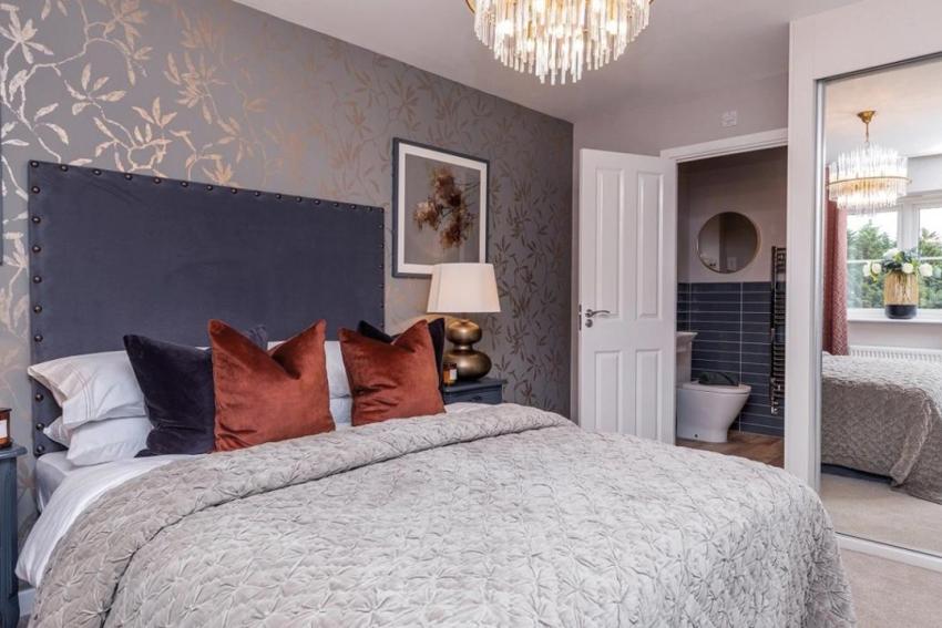 Manor Kingsway