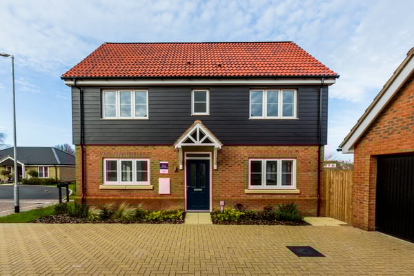 Newbury - 3 Bedroom House - Image 1
