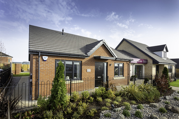 Lincoln - 2 Bedroom House - Image 1