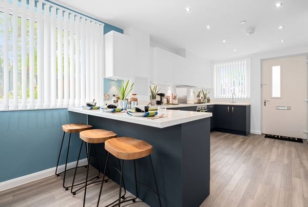 3 bedroom apartment for rent - Image 3