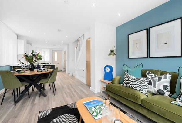 4 bedroom apartment for rent - Image 2