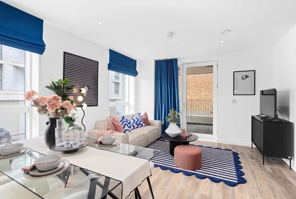 2 bedroom apartment for sale - Image 1