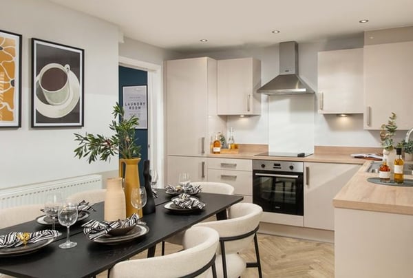 3 bedroom house for sale - Image 2