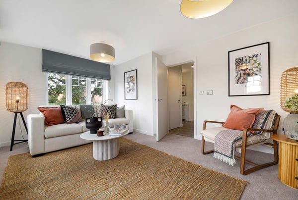 3 bedroom house for sale - Image 2