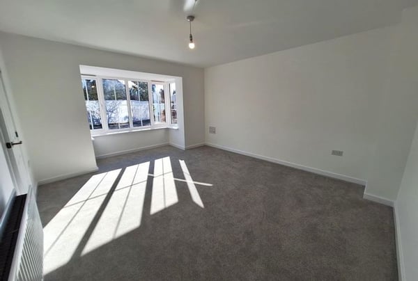 4 bedroom house for sale - Image 2