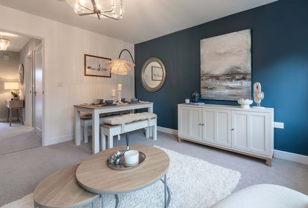 2 bedroom house for sale - Image 3