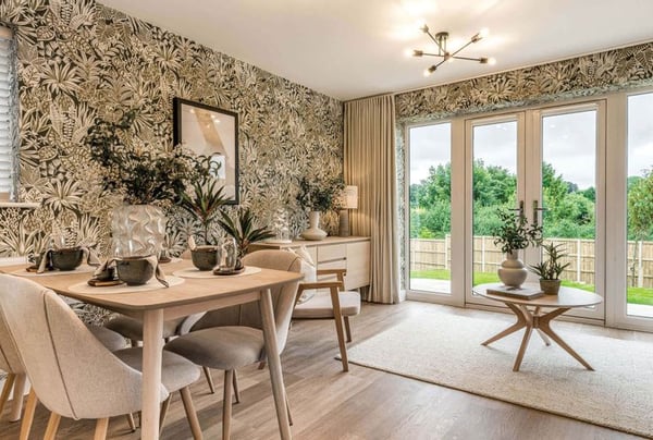 4 bedroom house for sale - Image 1