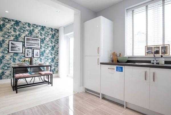 3 bedroom house for sale - Image 3