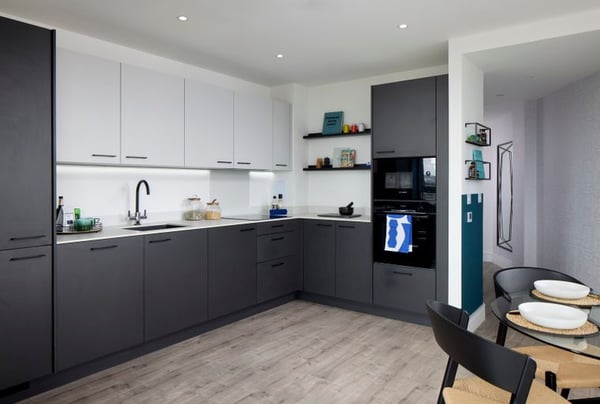 1 bedroom apartment for sale - Image 1