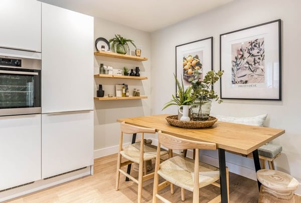 3 bedroom house for sale - Image 1