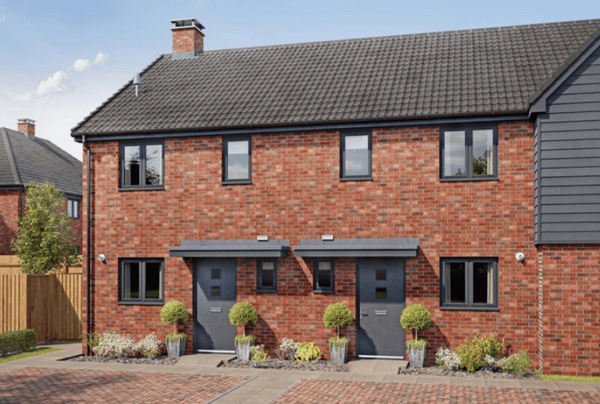 2 bedroom house for sale - Image 1