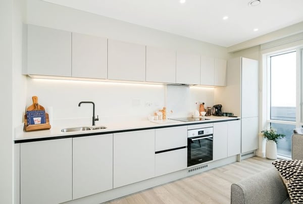 1 bedroom apartment for sale - Image 3
