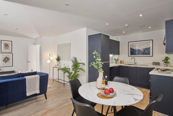 1 bedroom apartment for sale - Image 1