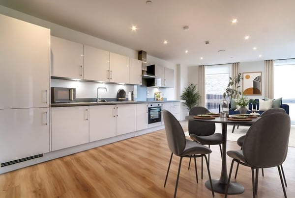 2 bedroom apartment for sale - Image 1