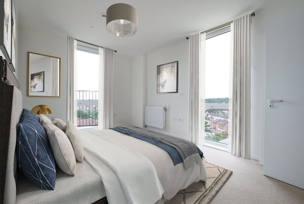 2 bedroom apartment for sale - Image 2