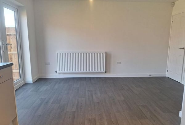 4 bedroom house for sale - Image 3