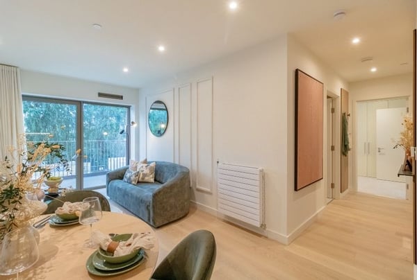 2 bedroom apartment for sale - Image 3