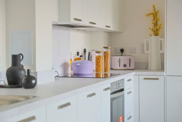 2 bedroom apartment for sale - Image 3