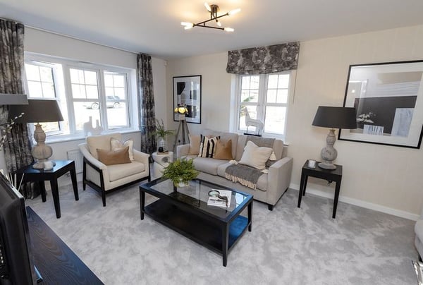 4 bedroom house for sale - Image 3