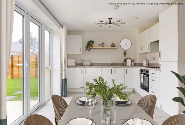 3 bedroom house for sale - Image 2