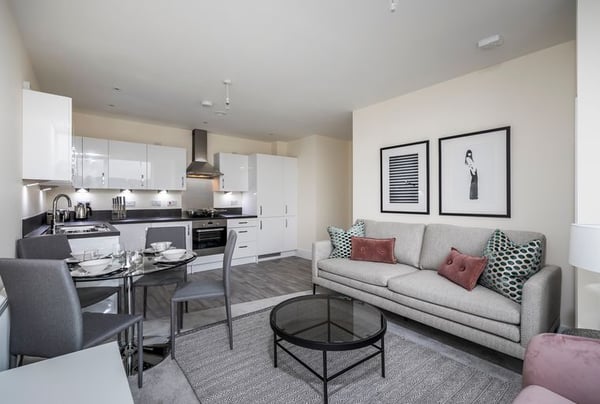 1 bedroom apartment for sale - Image 2