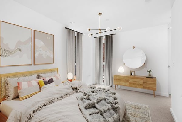 2 bedroom apartment for sale - Image 2