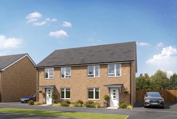 4 bedroom house for sale - Image 1