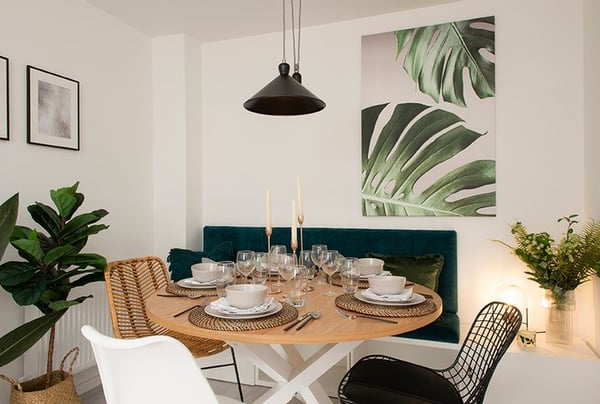 2 bedroom house for sale - Image 3