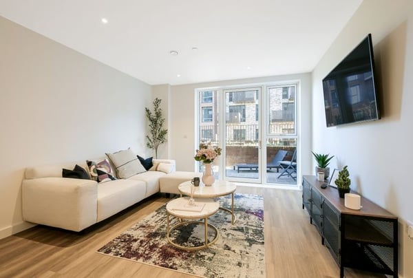 1 bedroom apartment for sale - Image 3