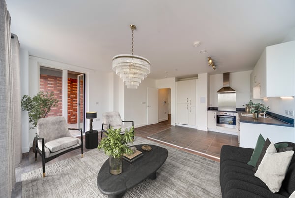 2 bedroom apartment for sale - Image 2